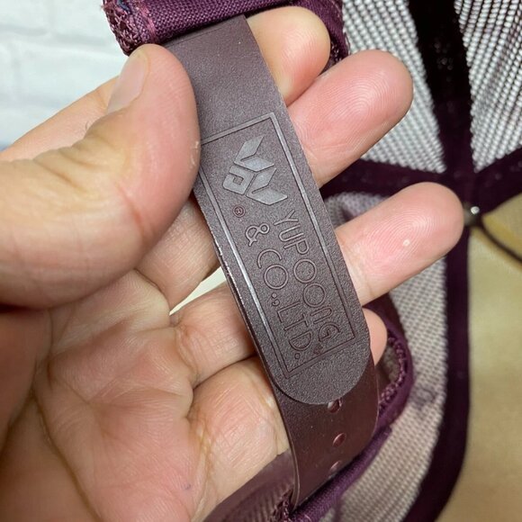 Vintage Trucker Hat Mesh Cap Snapback Burgundy Bayford - Merrifield Investment - Picture 8 of 9